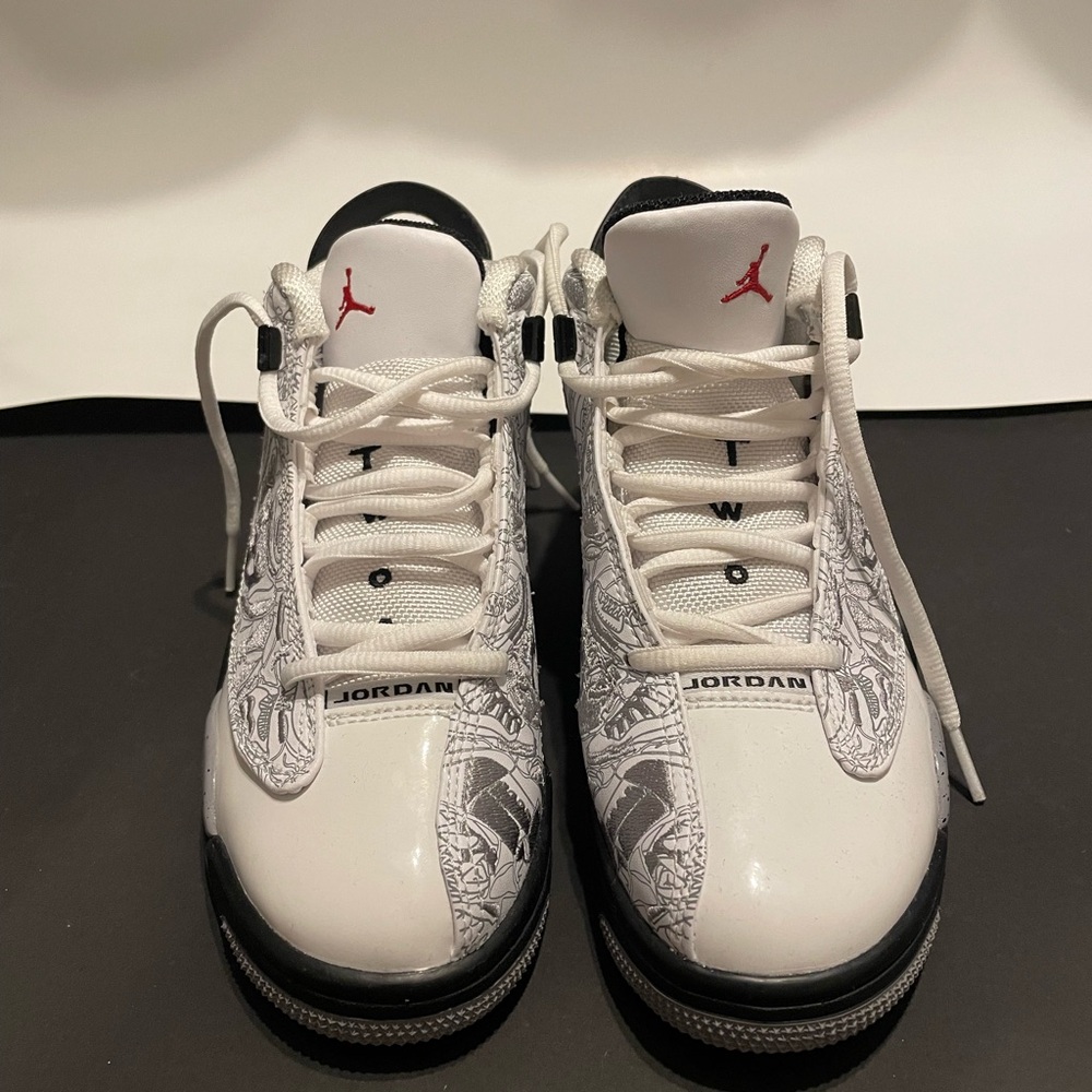 Brand New. Never worn.